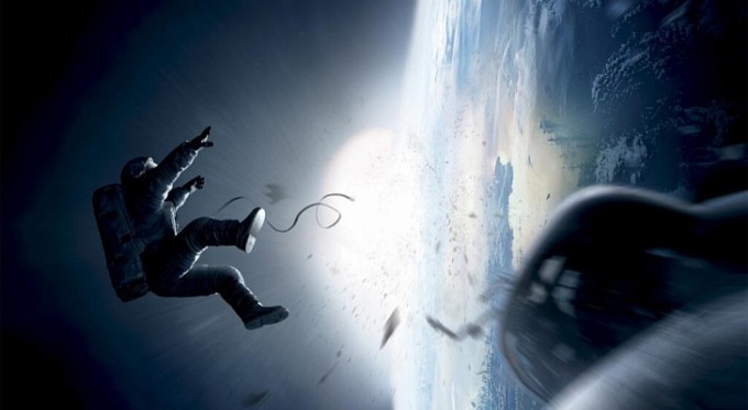 First-Teaser-Poster-Trailer-for-Alfonso-Cuaron-s-Gravity-Are-Out