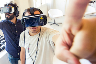 Call for proposals to select 9 teams to work on the development of VR projects. Apply now: deadline for applications is on 8 February 2017.